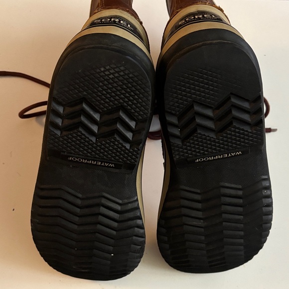 Sorel Dark Brown and Black Lace-Up Winter Boots - Picture 7 of 9